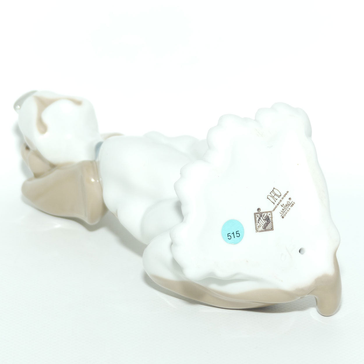 Nao by Lladro figure Sad Hound Dog | Basset Hound | #0375