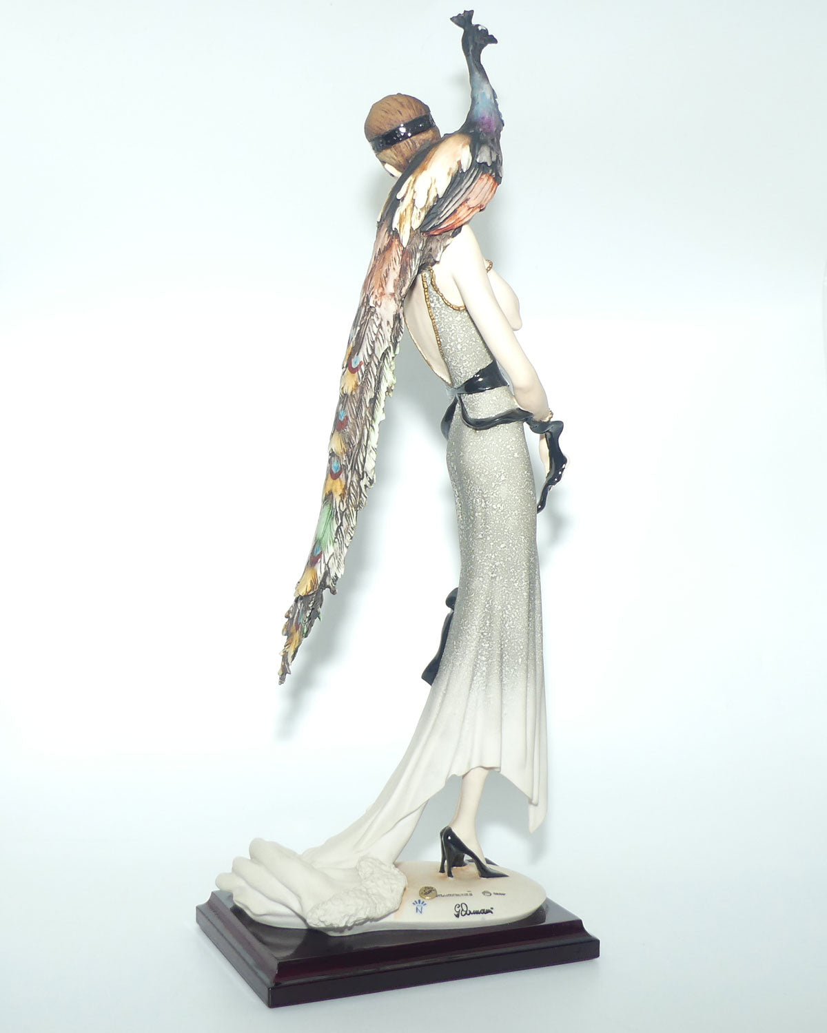 Giuseppe Armani Florence figure | 0385C | Mahogany | Lady with Peacock | boxed