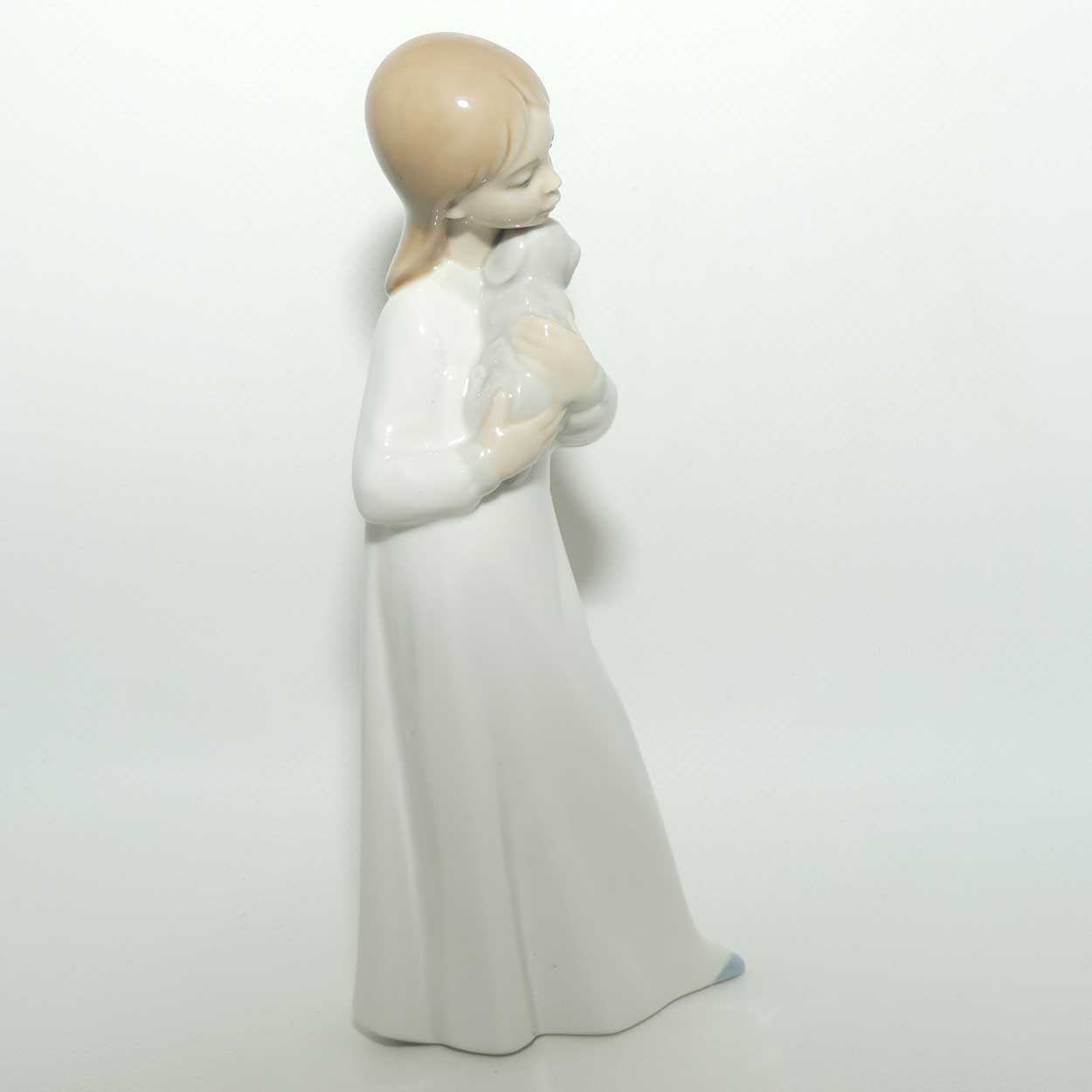 Nao by Lladro figure Girl with Puppy #0563