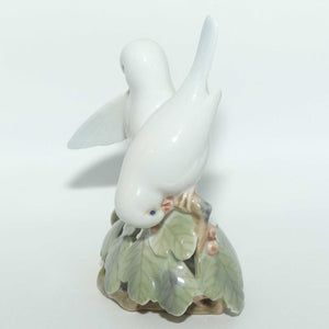 Royal Copenhagen Denmark figure 065 | Lovebirds