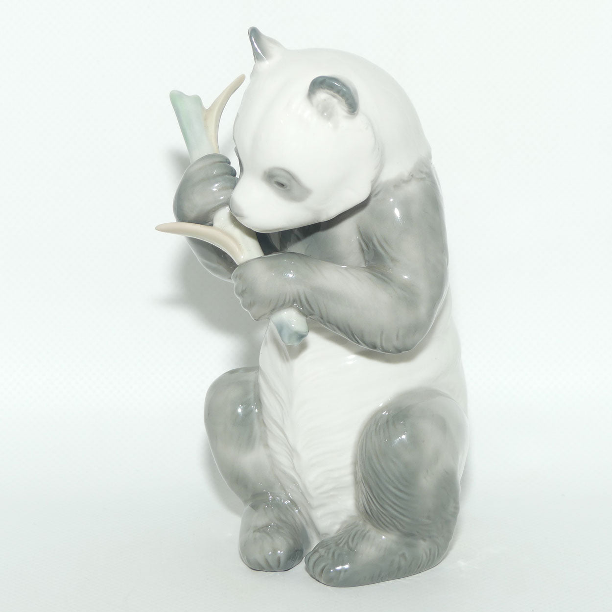 Nao by Lladro Panda with Bamboo | #0718