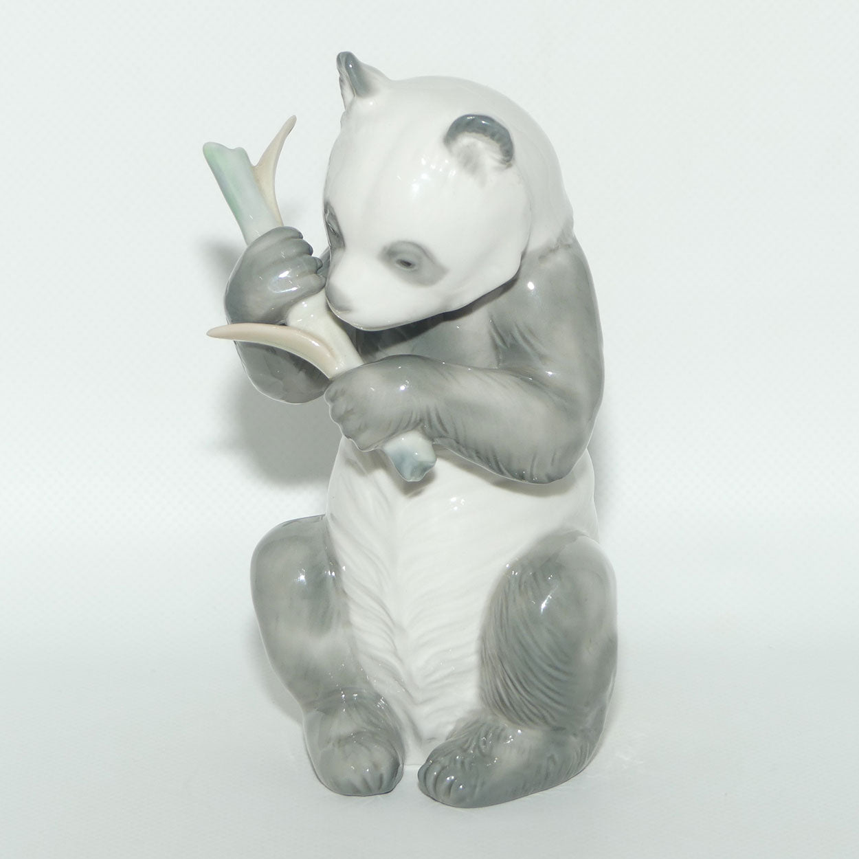 Nao by Lladro Panda with Bamboo | #0718