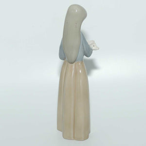 Lladro figure Girl with Pig | #1011