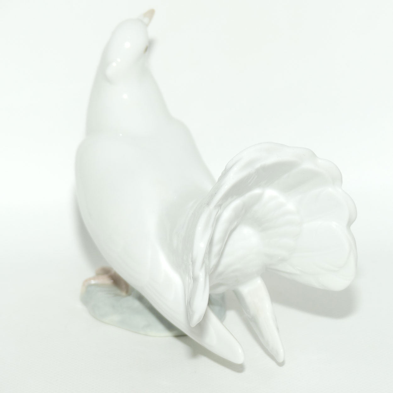 Lladro figure Pigeon | Dove | #1015