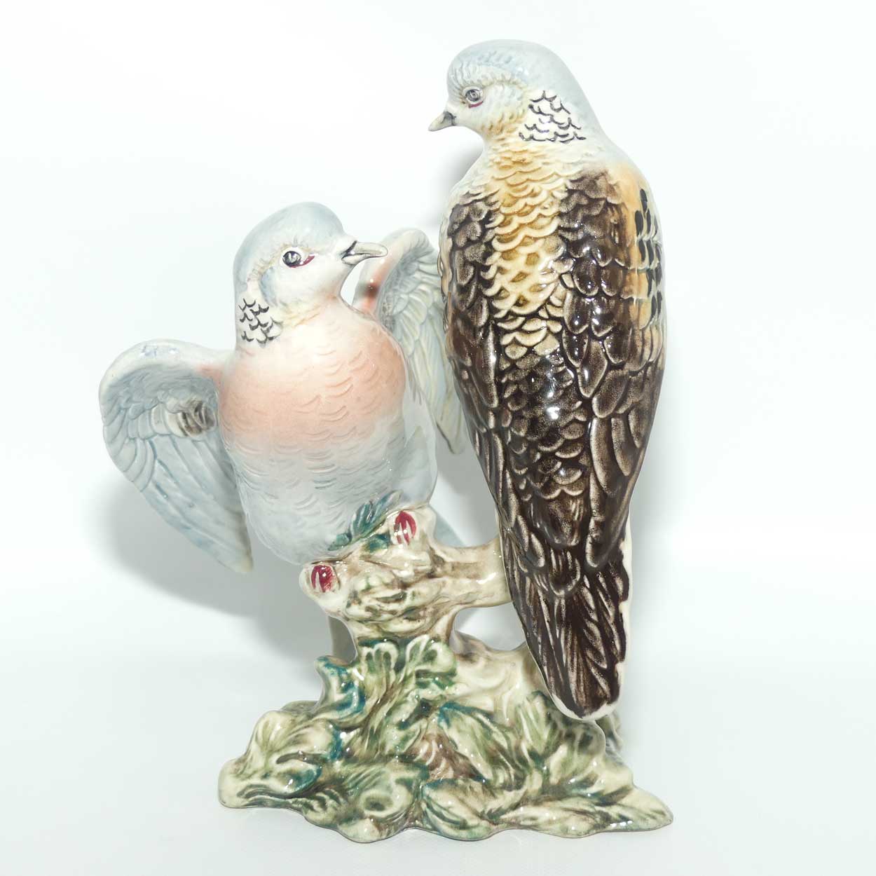 #1022 Beswick Turtle Doves