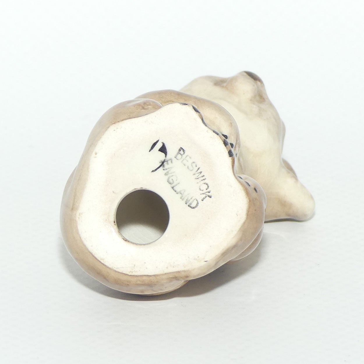 #1040 Beswick Koala Bear