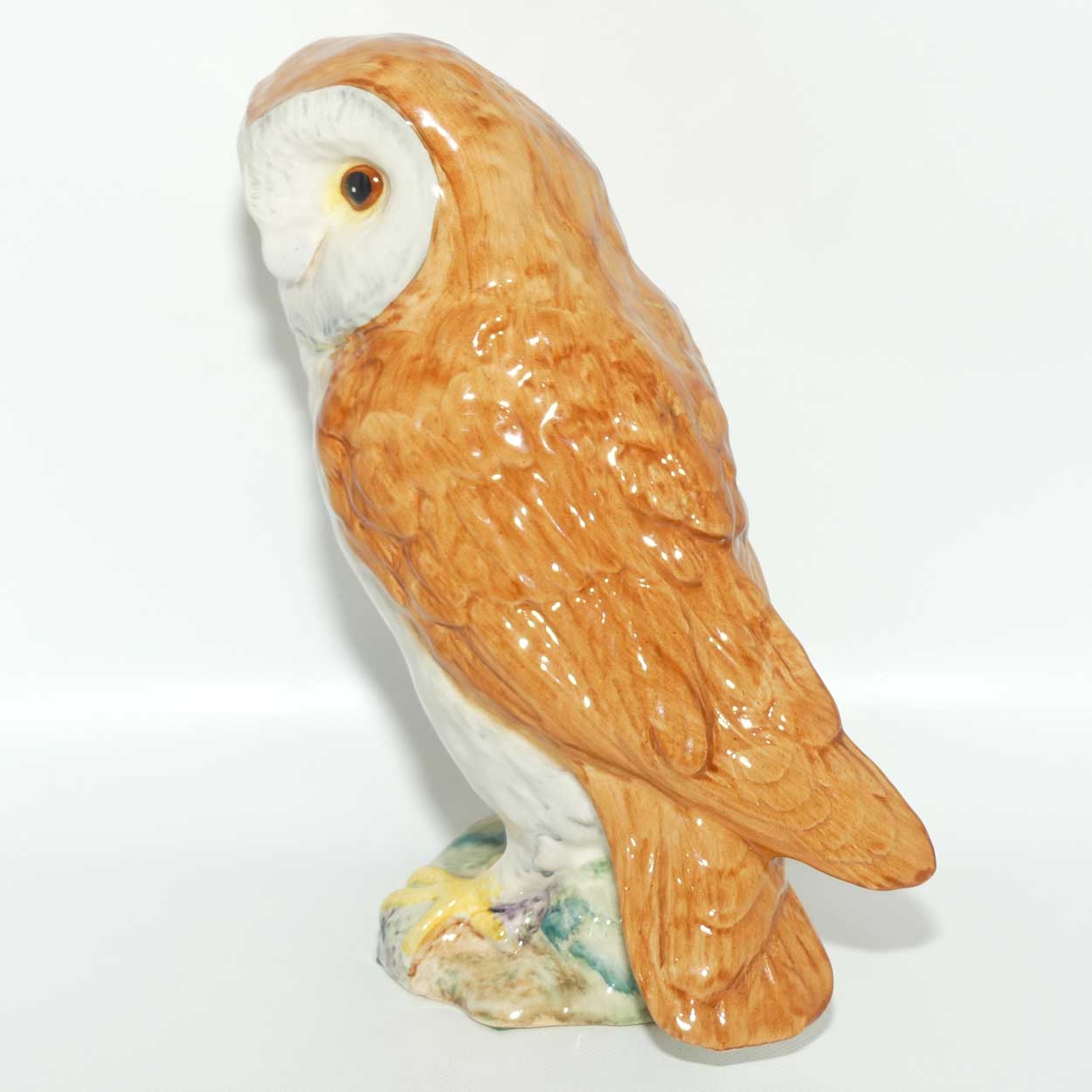#1046B Beswick Barn Owl | Large | Closed Tail Feathers