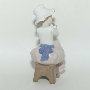 Nao by Lladro figure A Big Hug #1049