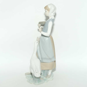 Lladro figure Girl with Duck #1052 | #1