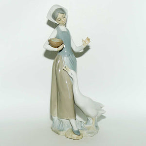 Lladro figure Girl with Duck #1052 | #2