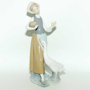 Lladro figure Girl with Duck #1052 | #3