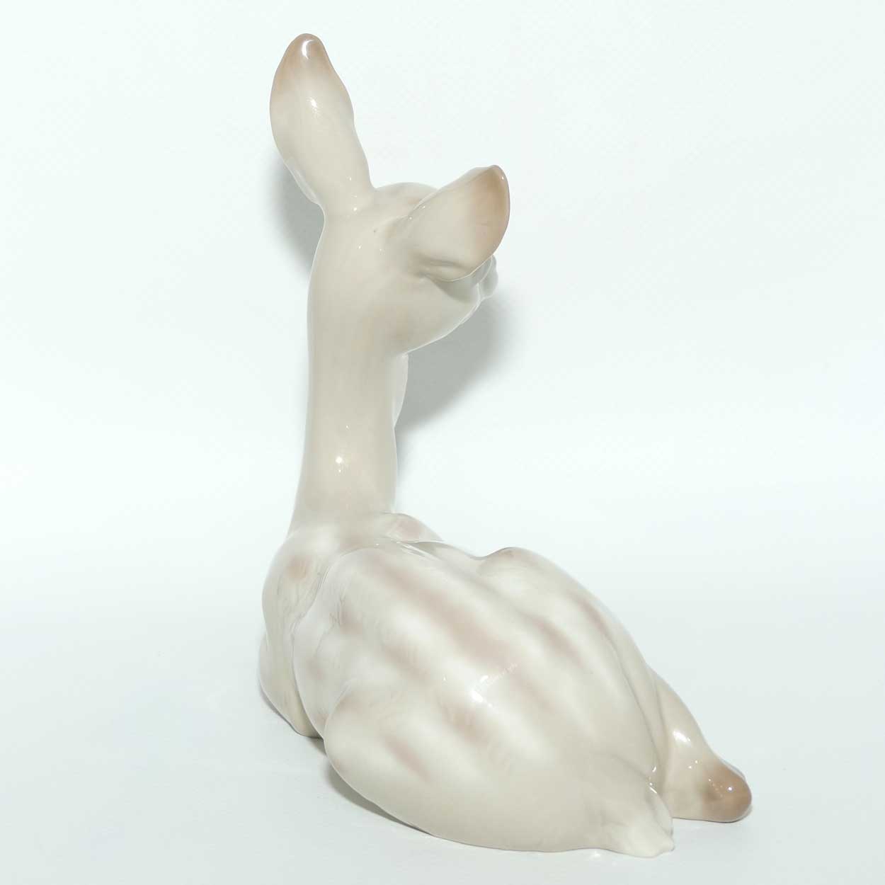 Lladro figure Deer Sitting | Gloss | 1064