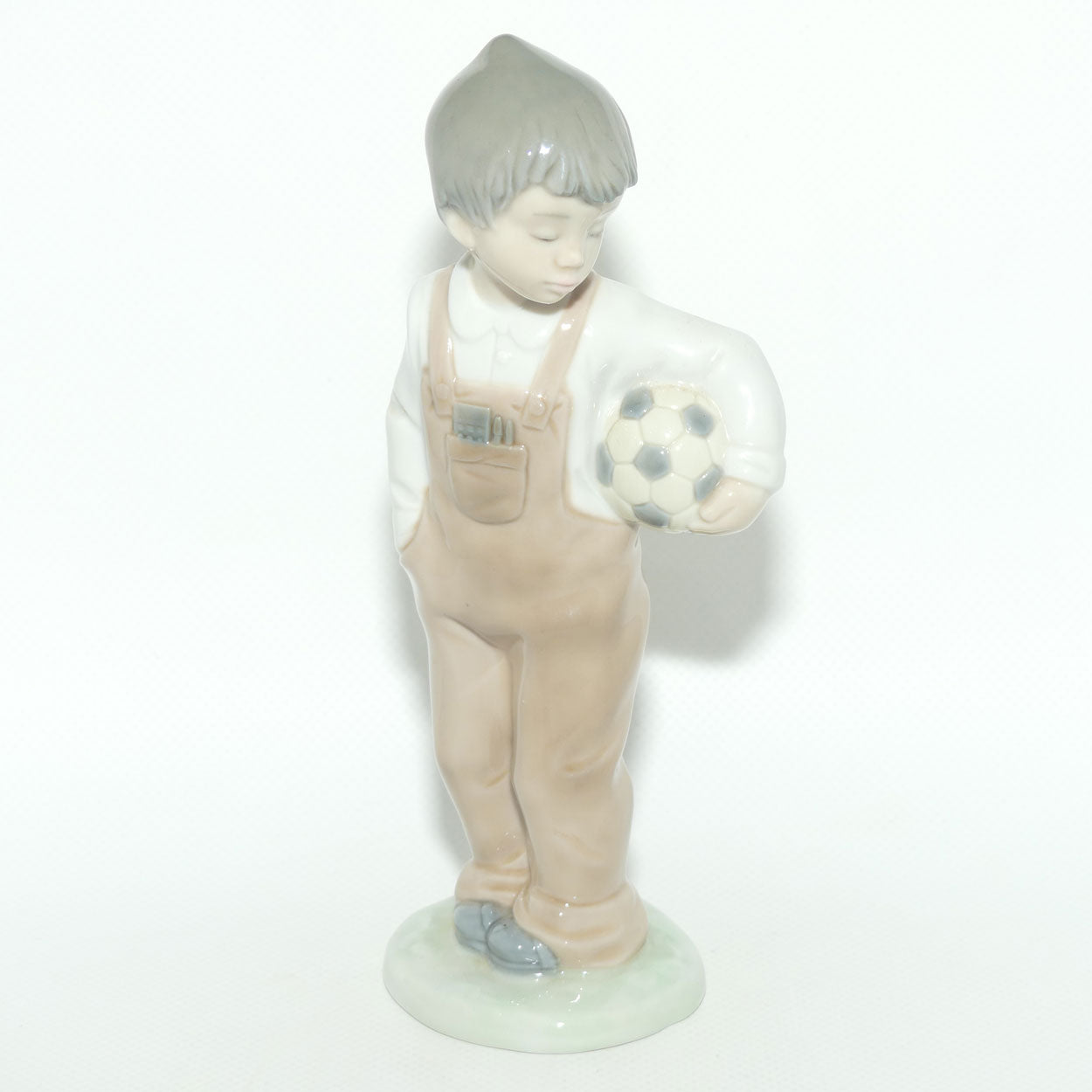 Nao by Lladro figure Wanna Play | #1068