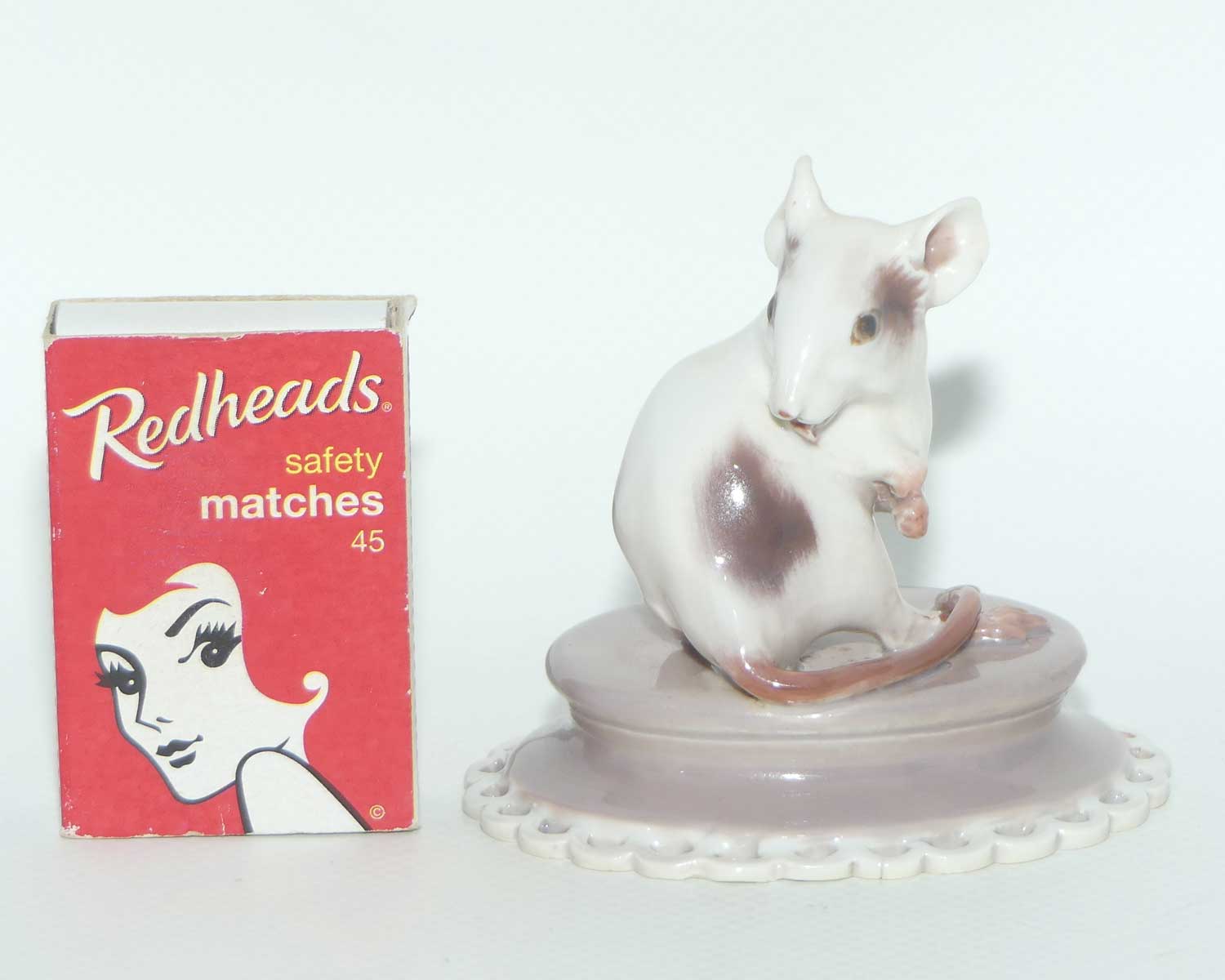 Dahl Jensen figure | 1090 Dancing Mouse