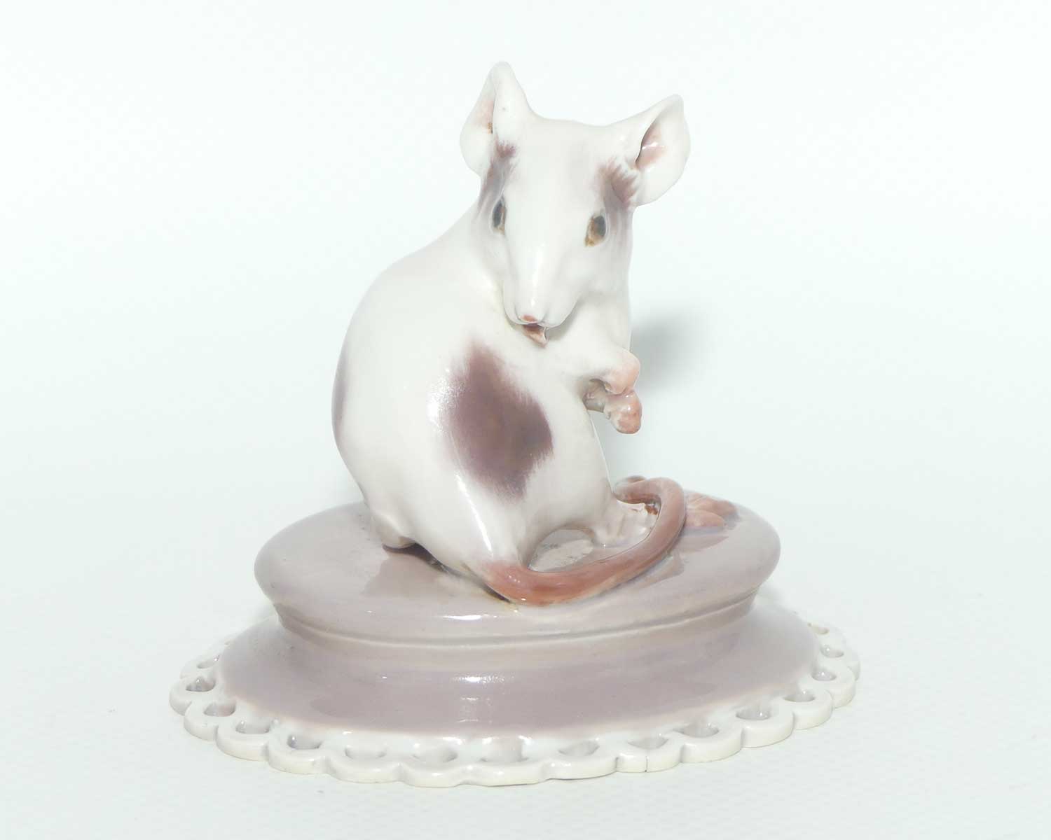 Dahl Jensen figure | 1090 Dancing Mouse