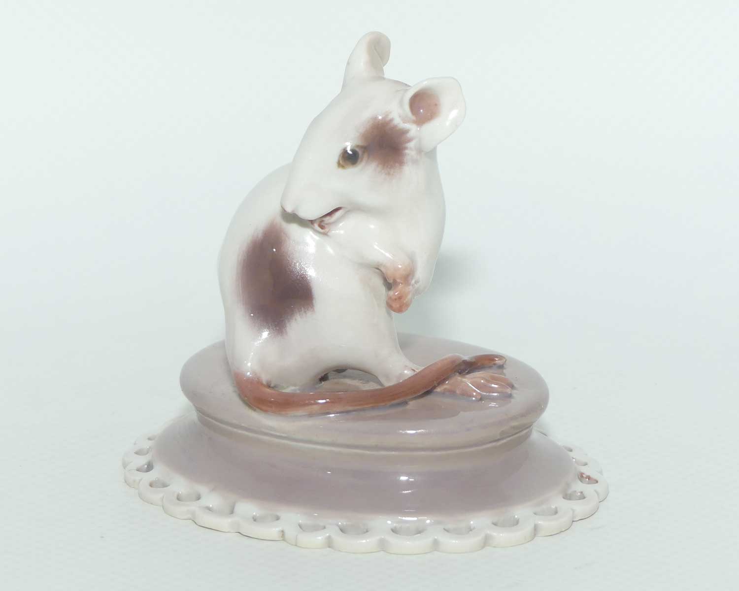 Dahl Jensen figure | 1090 Dancing Mouse