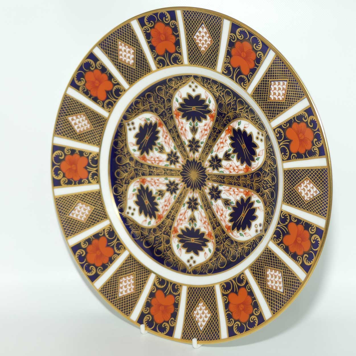 Royal Crown Derby Old Imari 1128 dinner plate | 26.5cm diam | c.1982 | 2nd