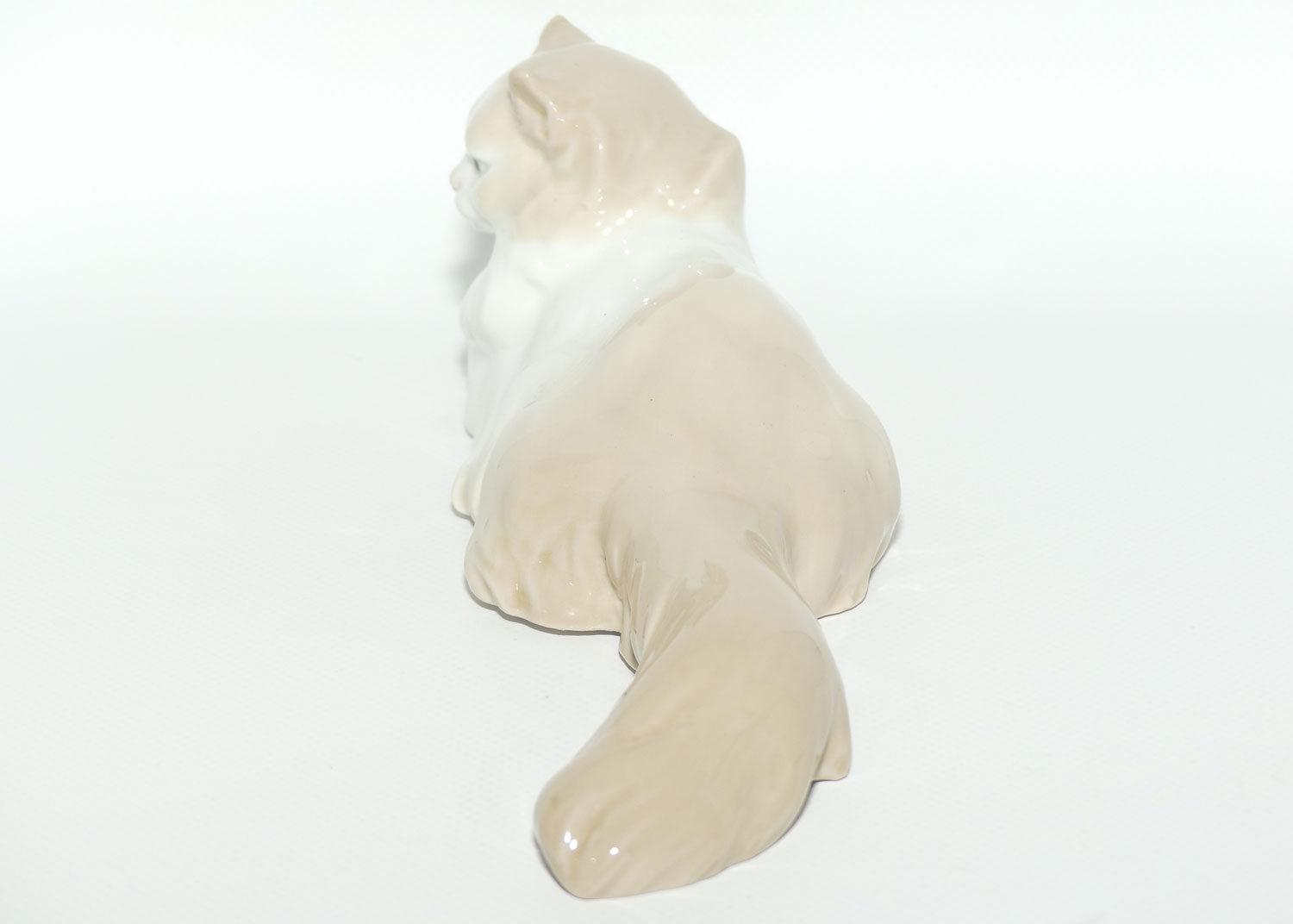 Nao figure Lying Cat | Tail Out | Persian | #0113