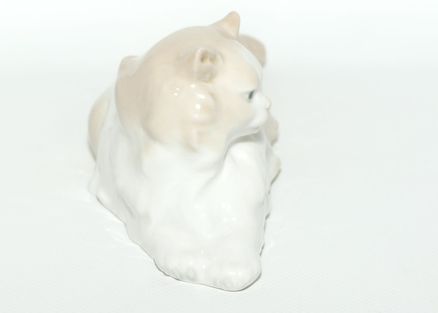 Nao figure Lying Cat | Tail Out | Persian | #0113