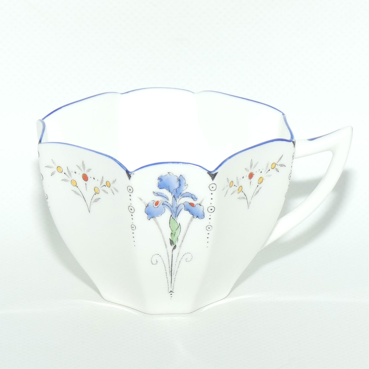 Shelley Queen Anne shape trio | Blue Iris pattern | #11561