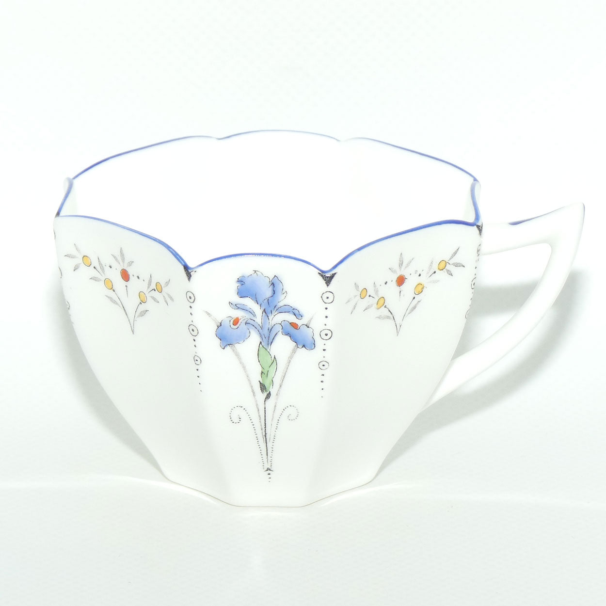 Shelley Queen Anne shape trio | Blue Iris pattern | #11561
