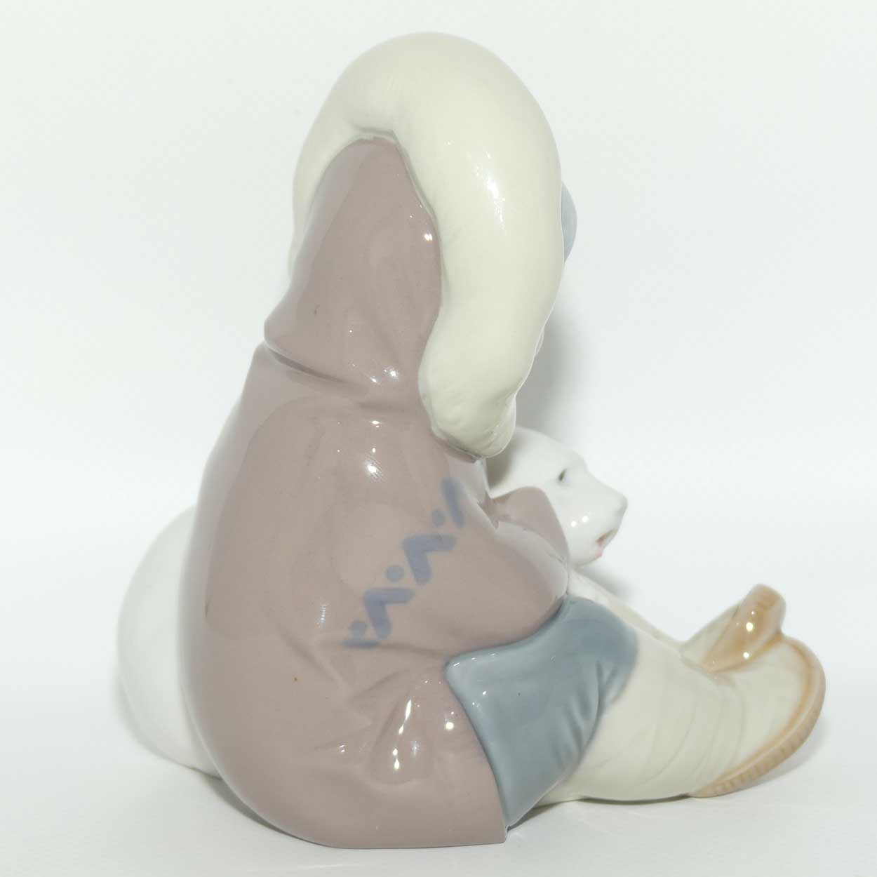 Lladro figure Eskimo #1195 | #2