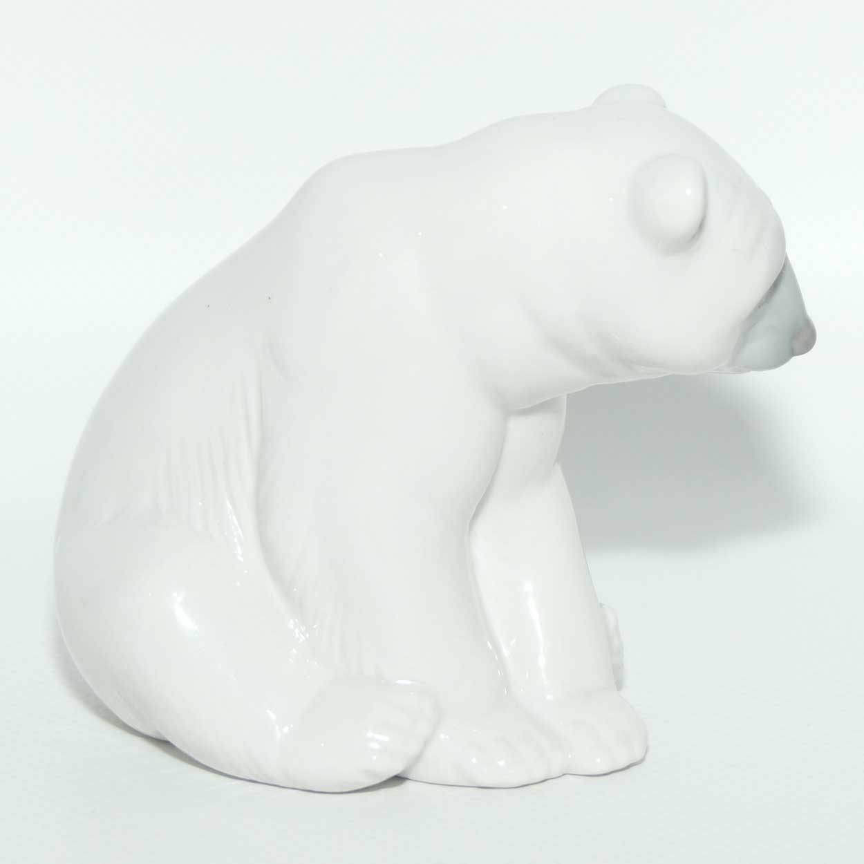Lladro figure | Polar Bear | Seated | #1209 | #2