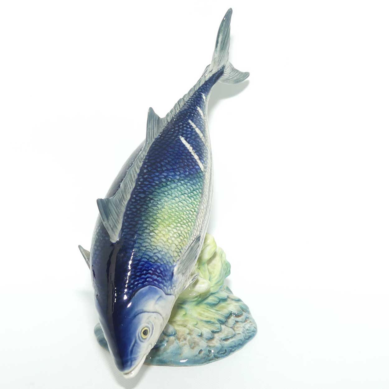 #1232 Beswick Oceanic Bonito