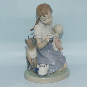 Lladro figure Childs Play #1280