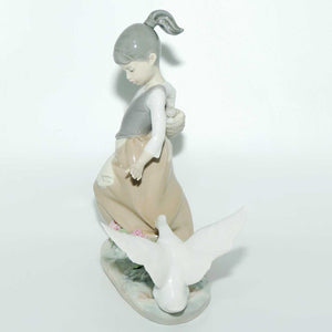 Lladro figure Aggressive Goose #1288