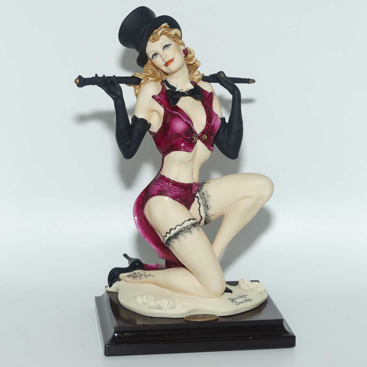 Giuseppe Armani Florence figure | 1296C | Liza | Cabaret Dancer | boxed
