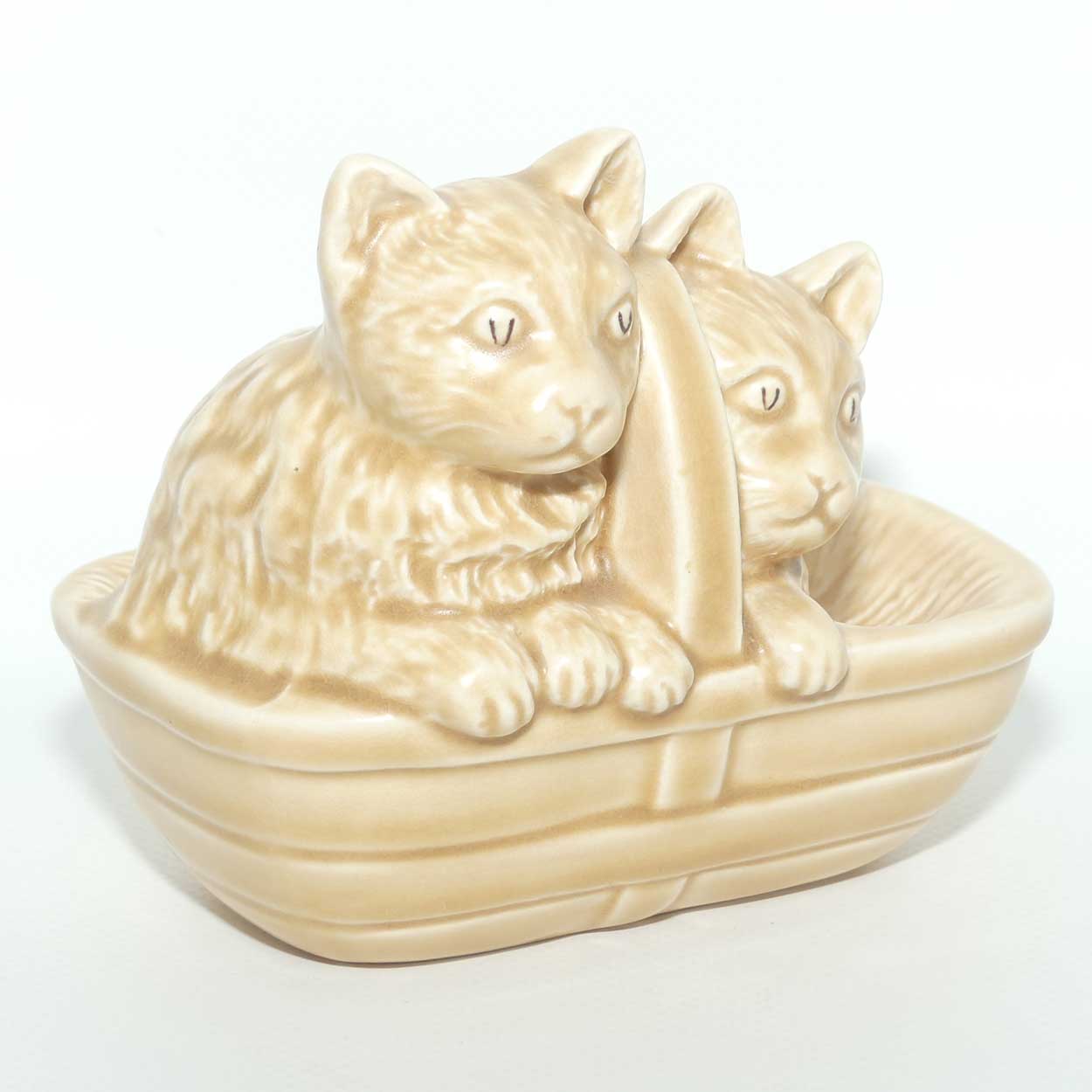 SylvaC #1296 | Kittens in Basket | Light Brown