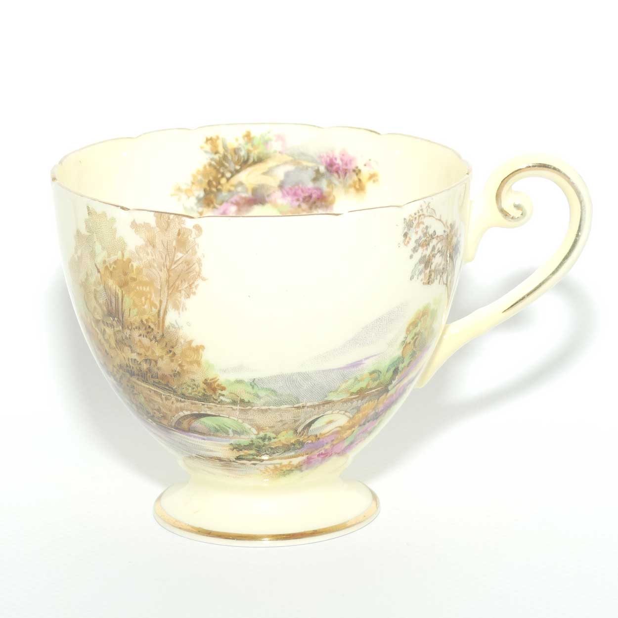 Shelley Ripon shape Heather pattern trio | Cream body | Square Plate | 12977