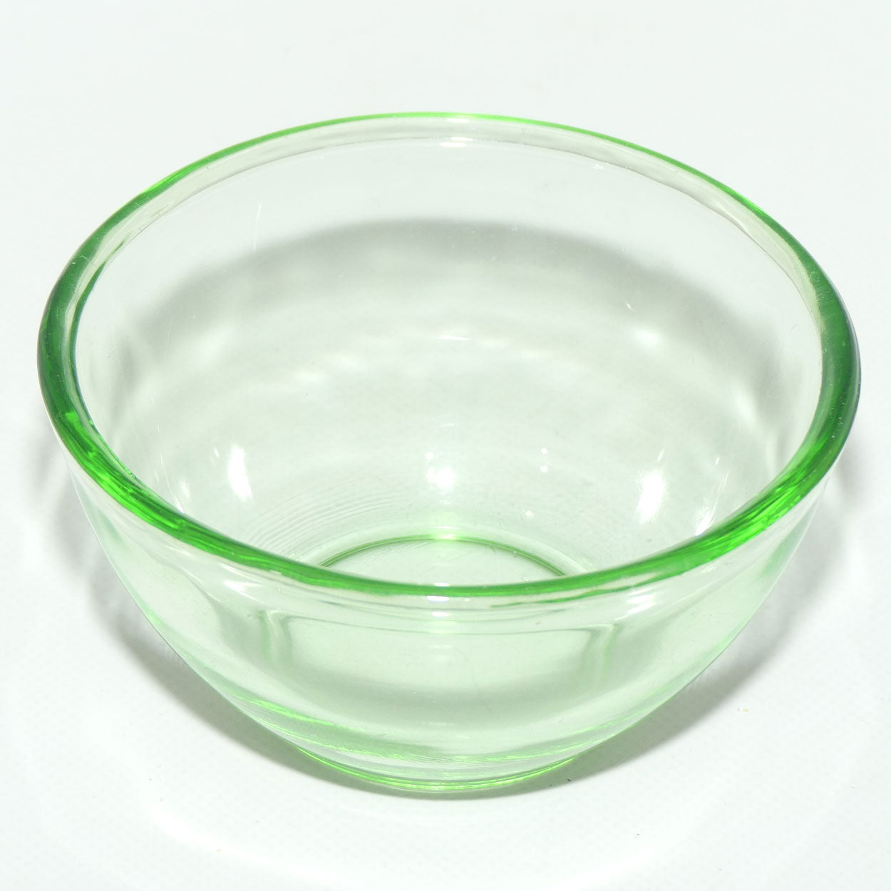 Green Depression Glass mixing bowl | 12.5cm diam