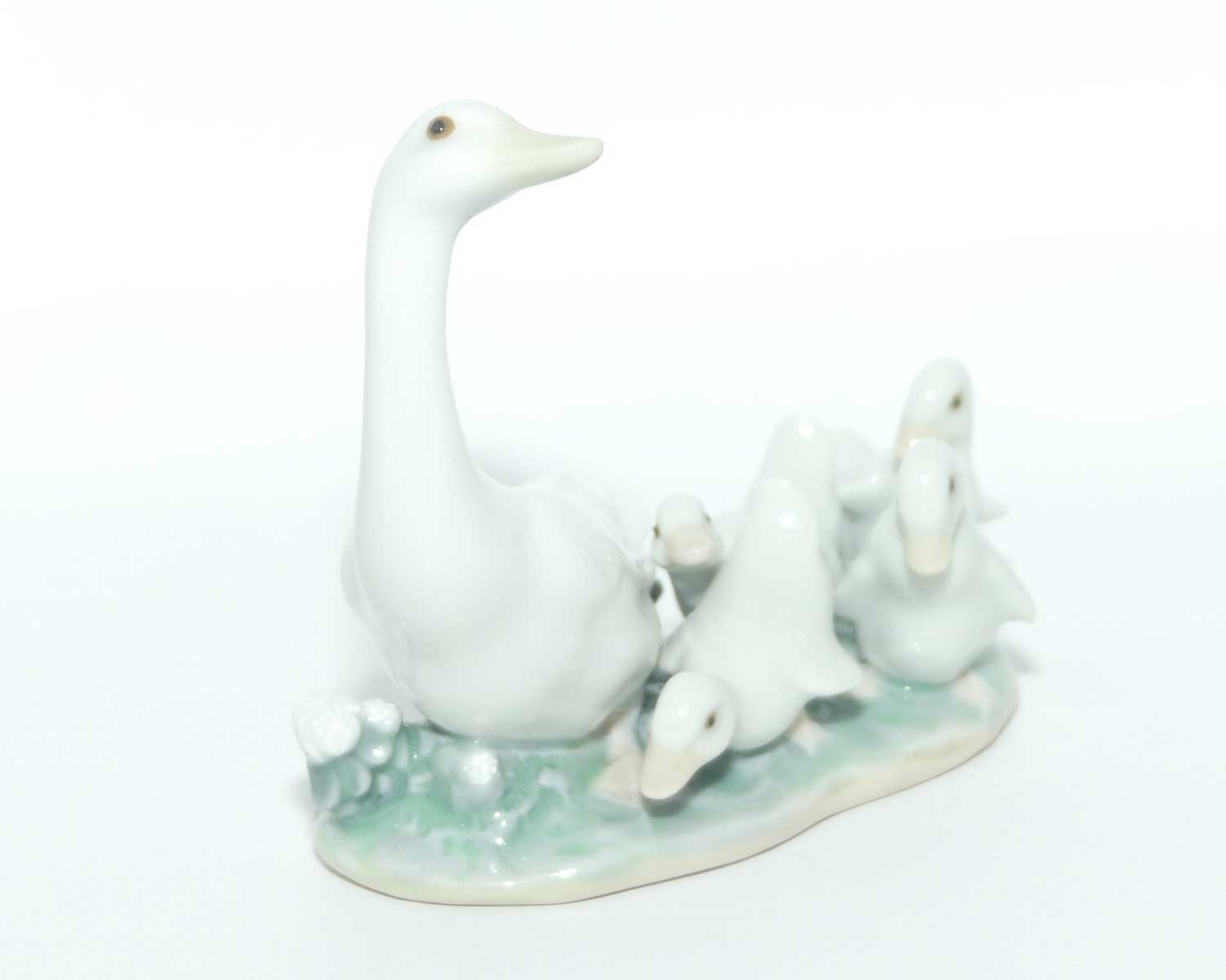 Lladro figure Ducklings | Little Ducks after Mother | #1307