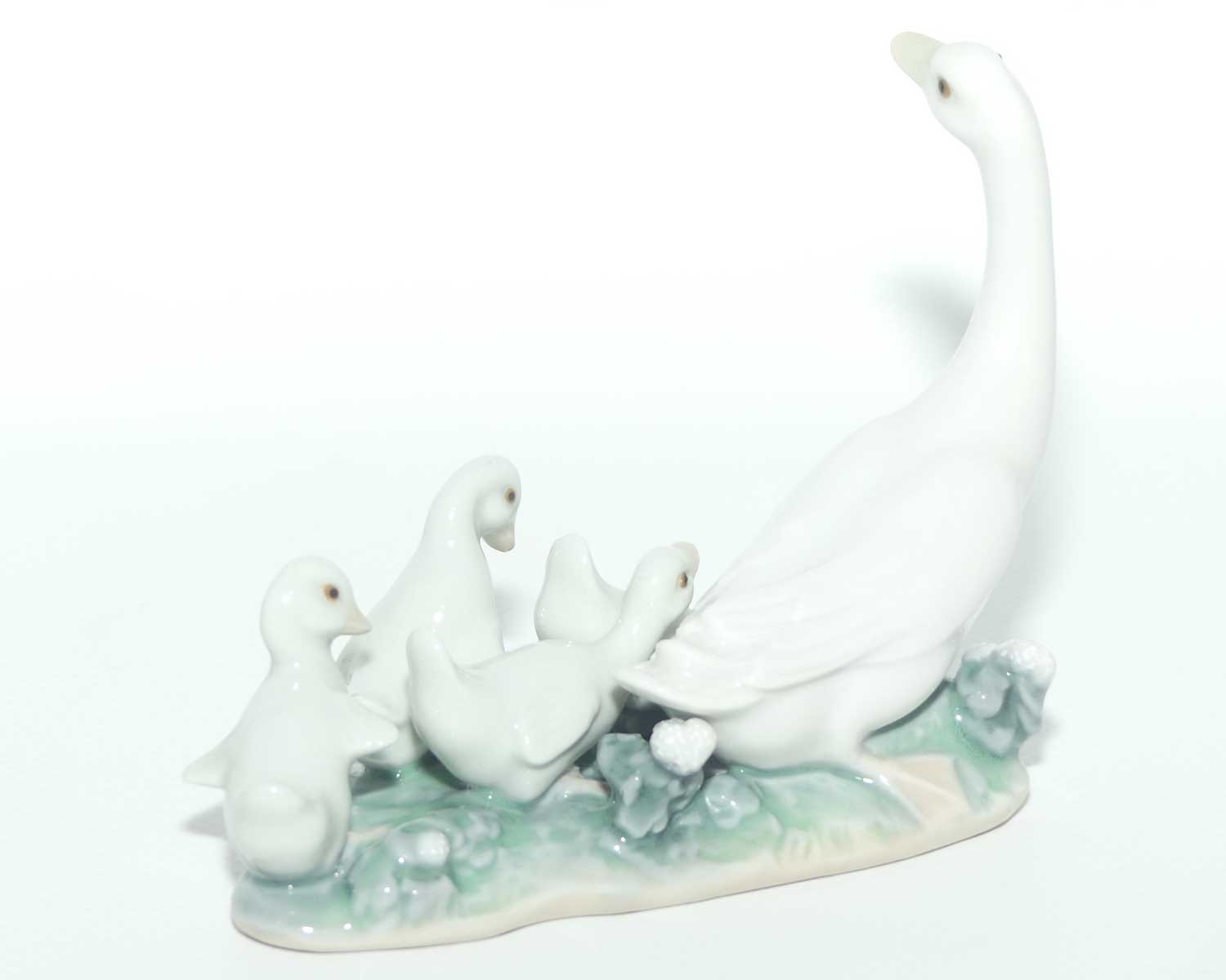 Lladro figure Ducklings | Little Ducks after Mother | #1307