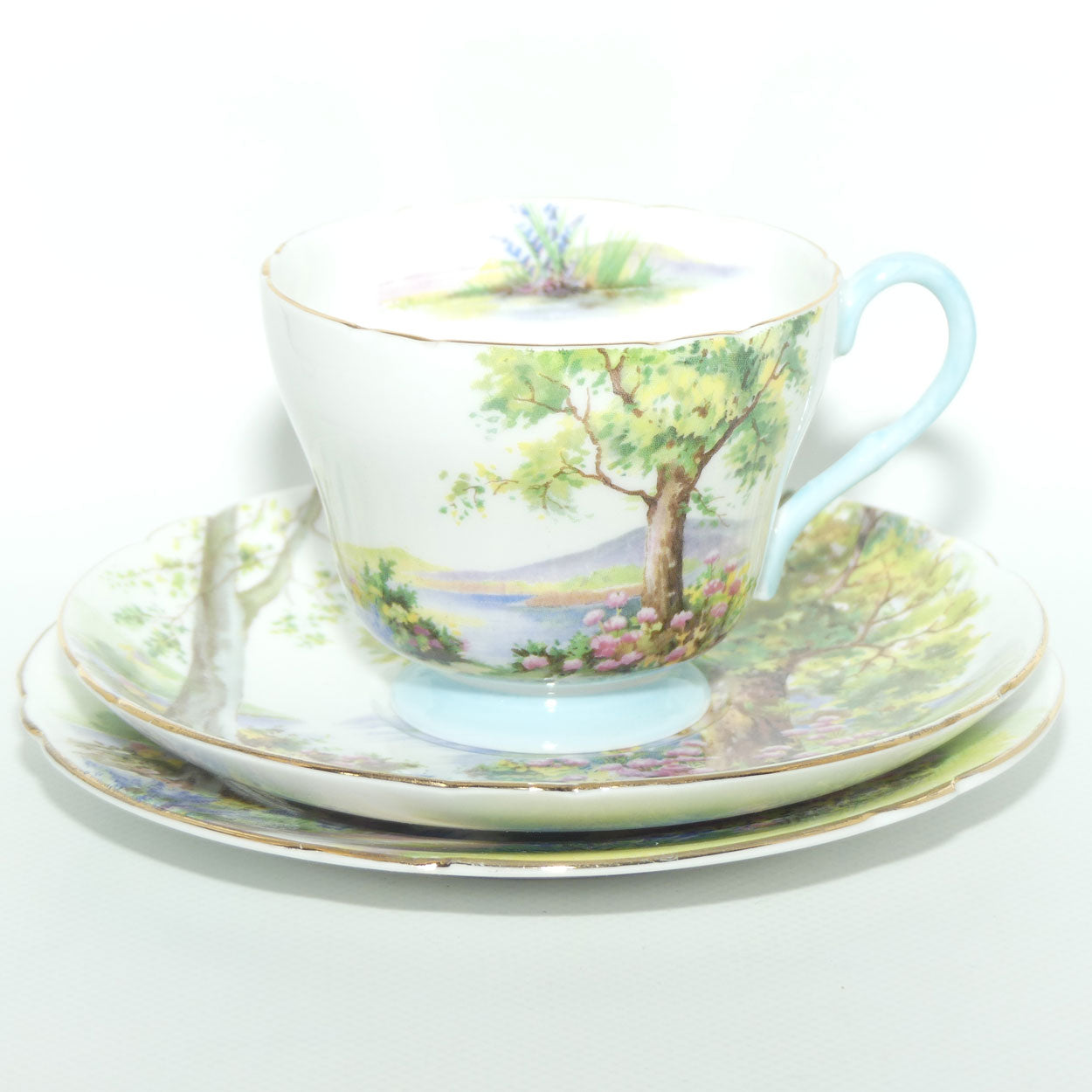 Shelley Richmond shape Woodland pattern trio | Gilt Trim | Round Plate | 13348 | #2