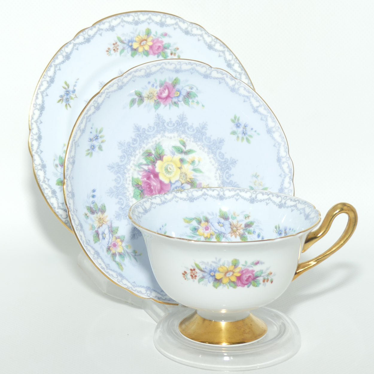 Shelley Gainsborough shape Crochet pattern trio | Blue wash with Gold | 13371