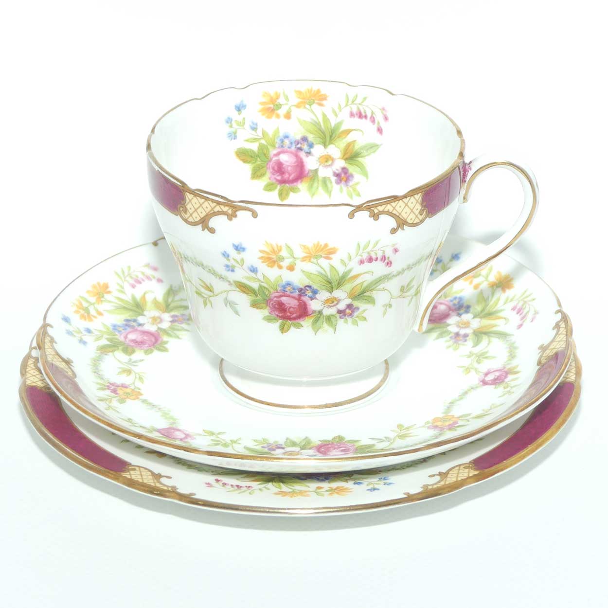 Shelley Richmond shape Dubarry trio | 13395 | Rich Crimson with Gilt Trim