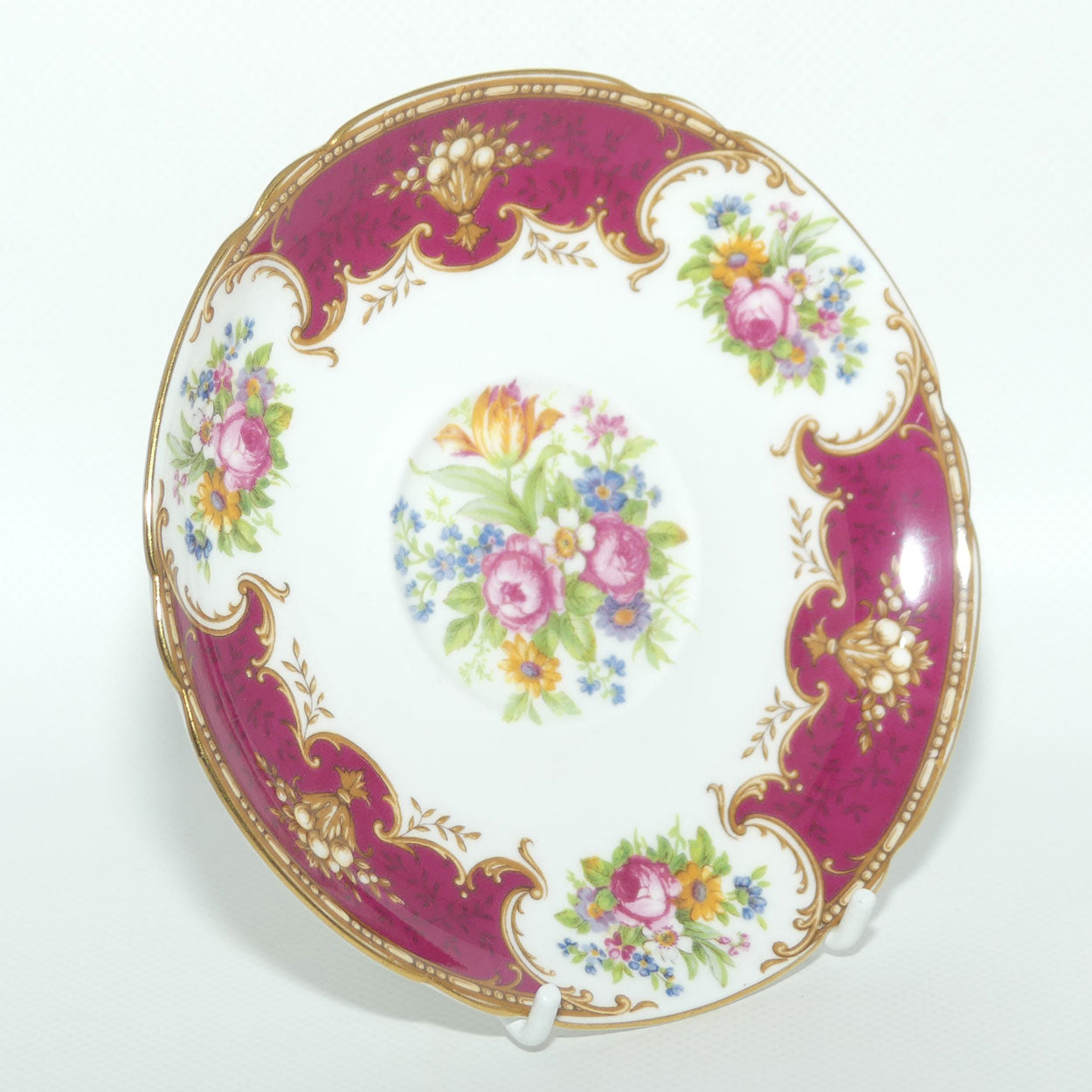 Shelley Gainsborough shape Duchess pattern trio | Red with Gold | 13401