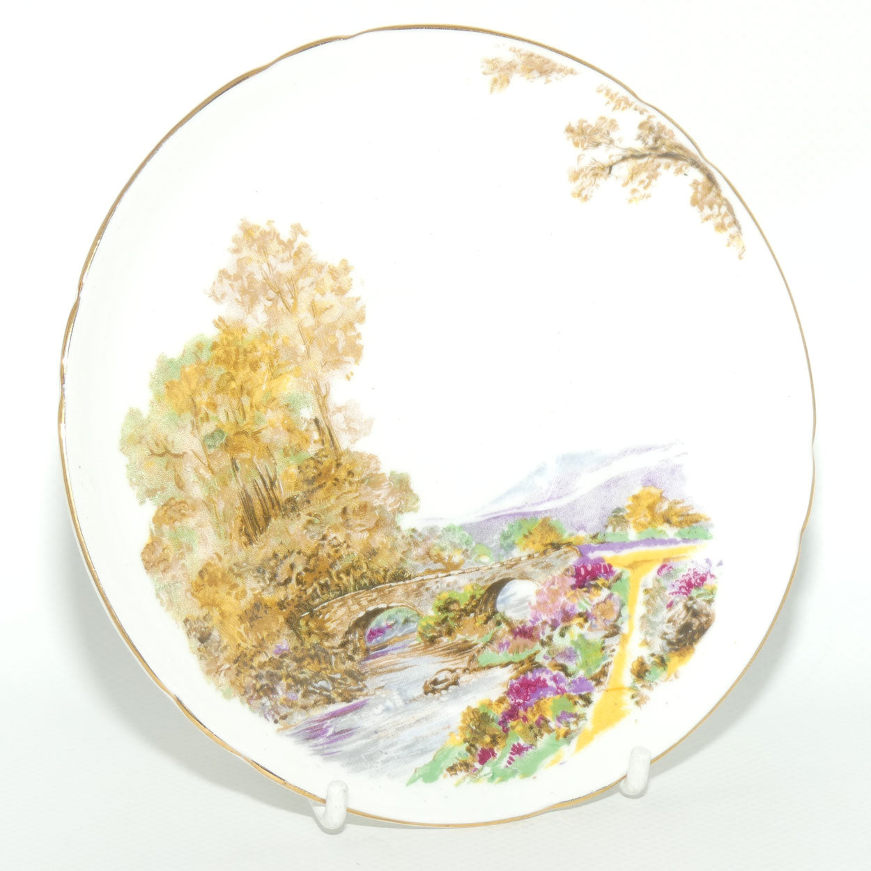 Shelley Heather pattern tea saucer | 13419 | 14.2cm diam