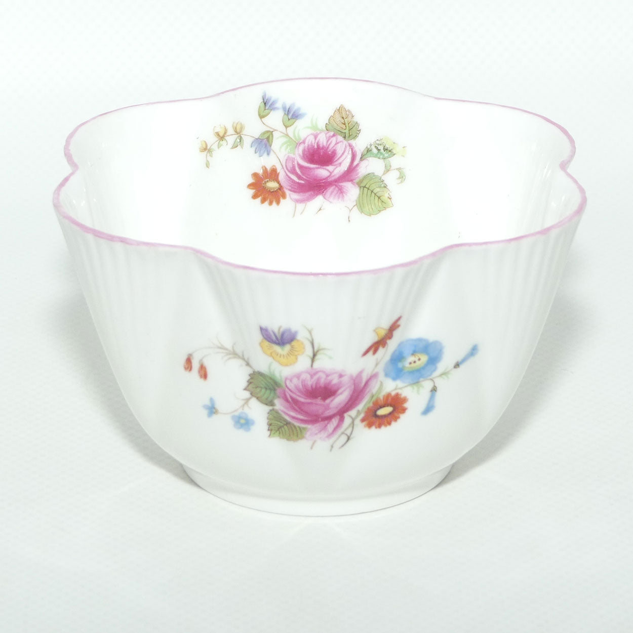 Shelley Dainty shape Rose and Red Daisy sugar bowl | coffee size | Pink trim