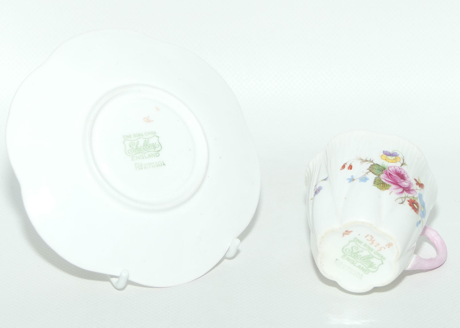 Shelley Dainty shape Rose and Red Daisy coffee duo | Pink trim | 13425