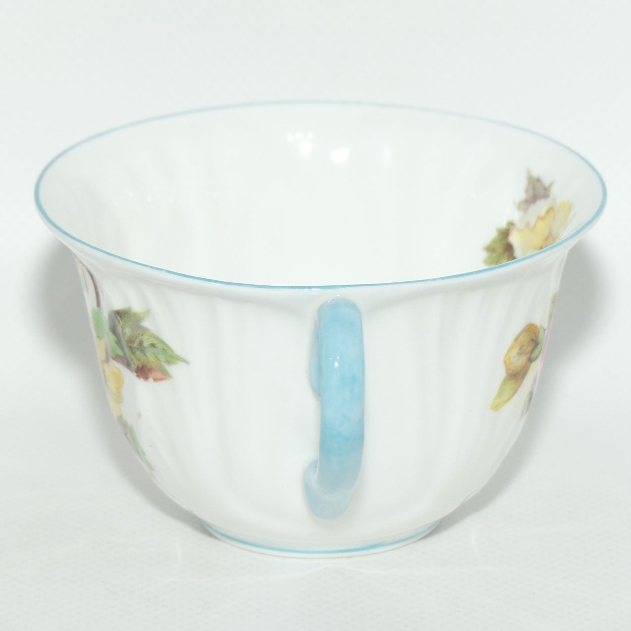 Shelley Oleander shape Begonia pattern trio | 13427