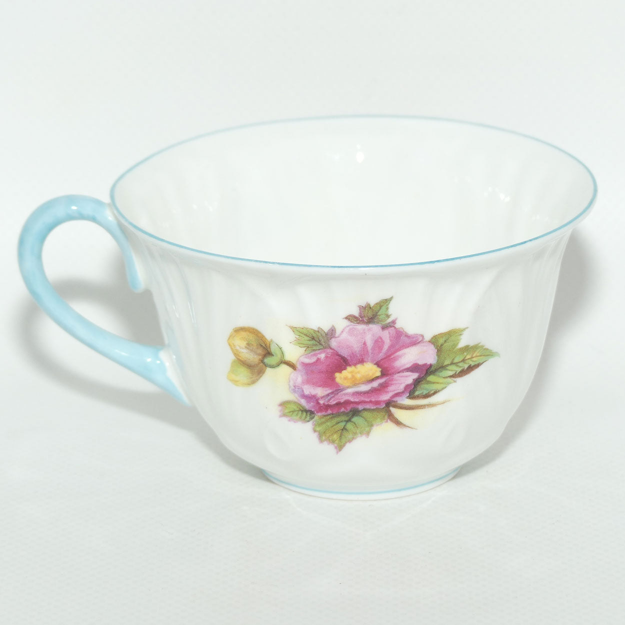 Shelley Oleander shape Begonia pattern trio | 13427