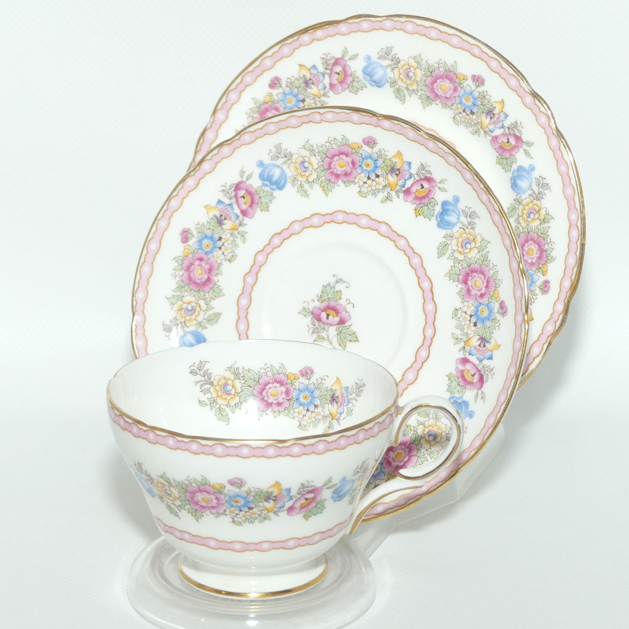 Shelley Henley shape Pompadour pattern with Gilt trim trio | 13516