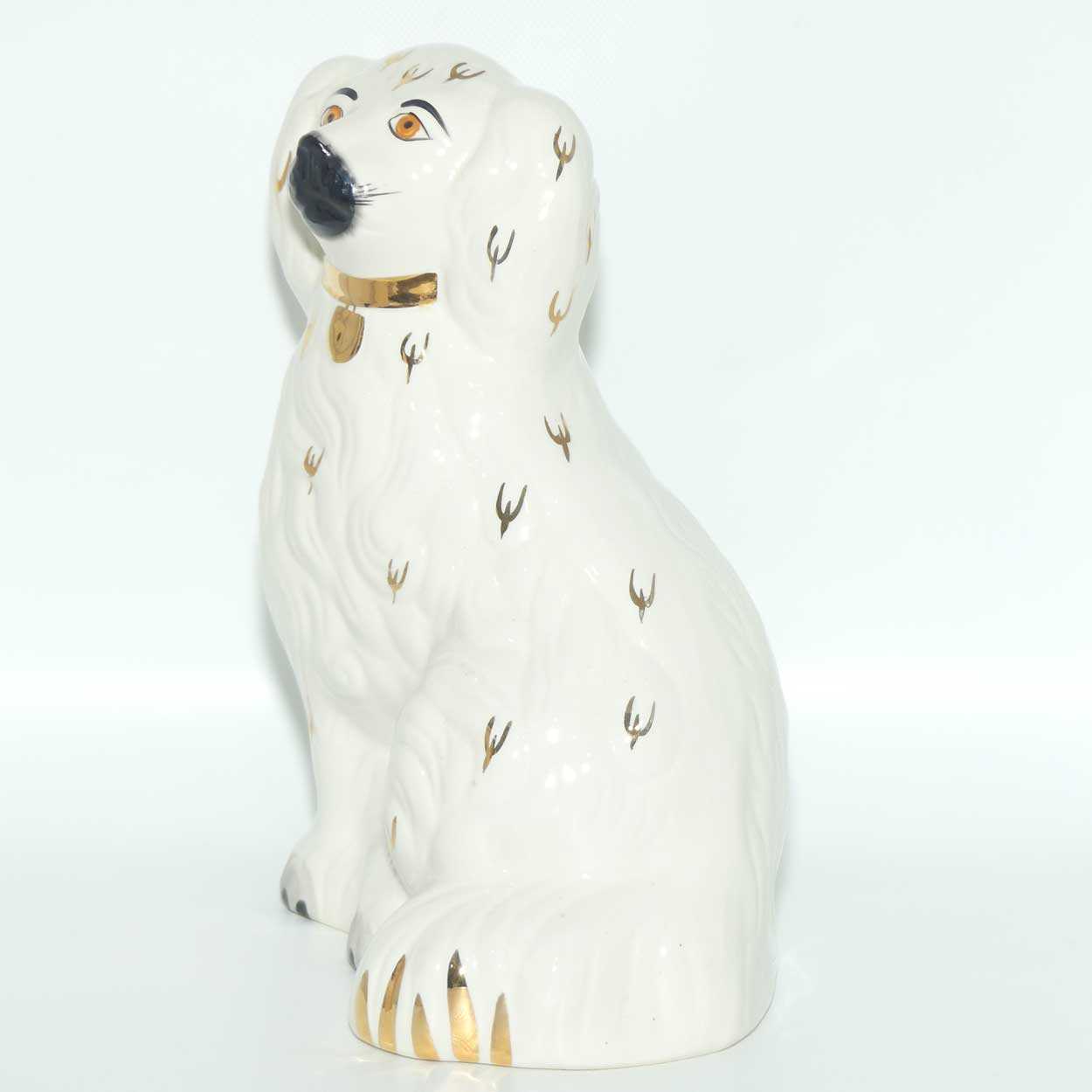 #1378/5 Beswick Old English Staffordshire Dog | Right