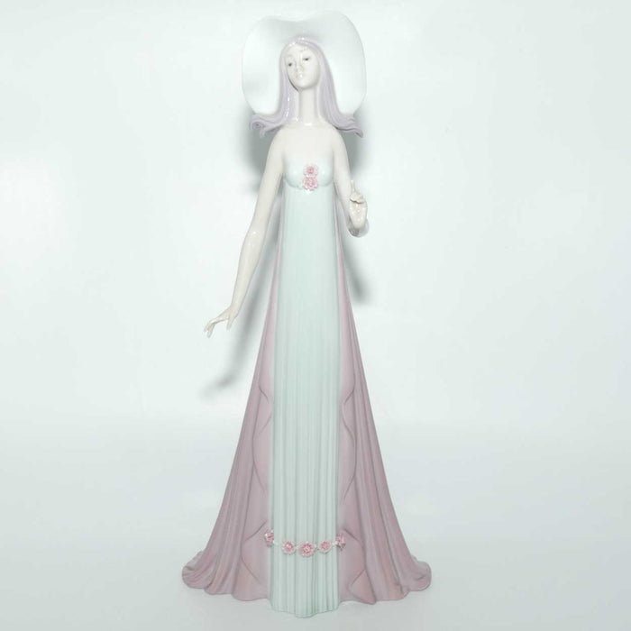 Lladro figure Debutante | #1431