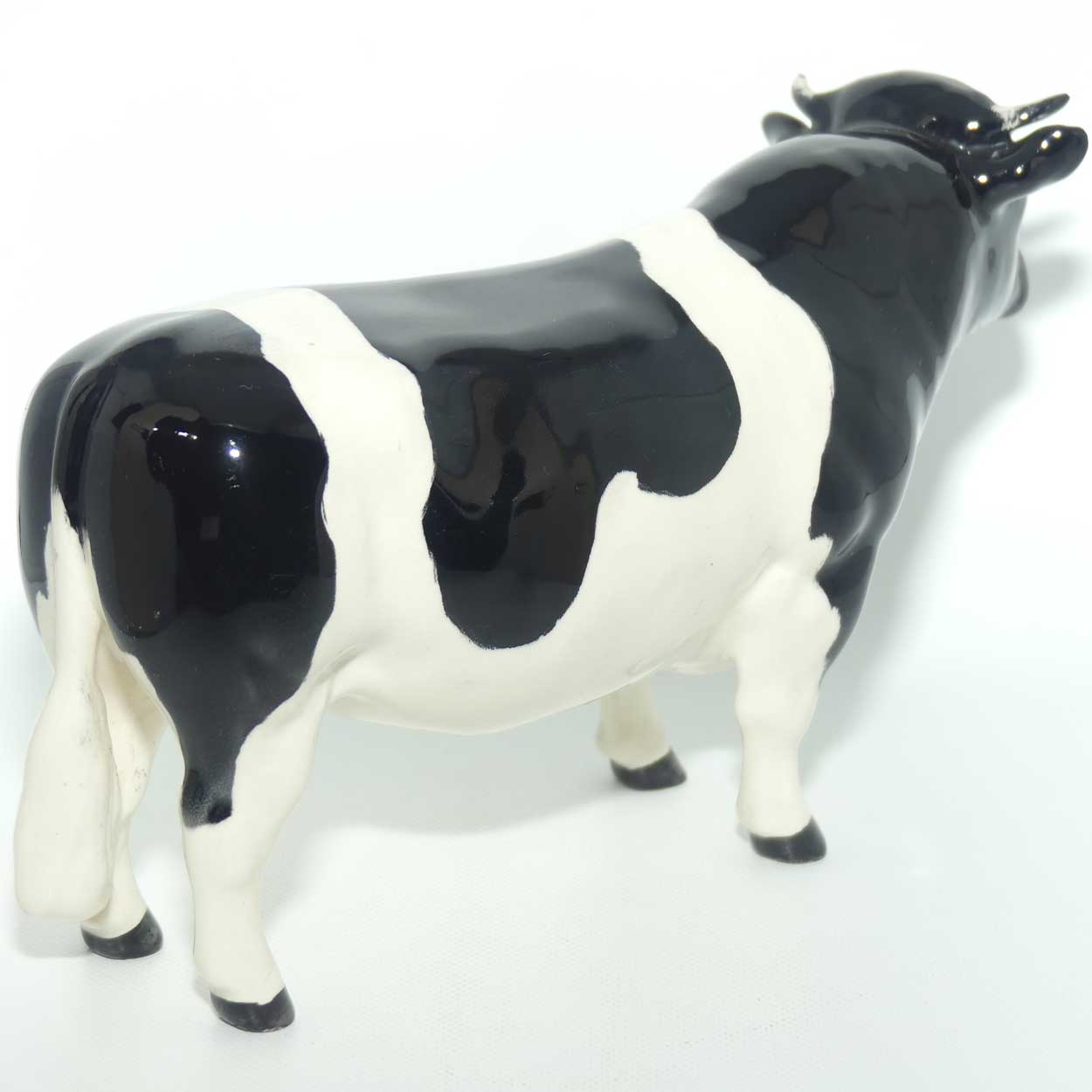 #1439A Beswick Fresian Bull 'Coddington Hilt Bar' | #2