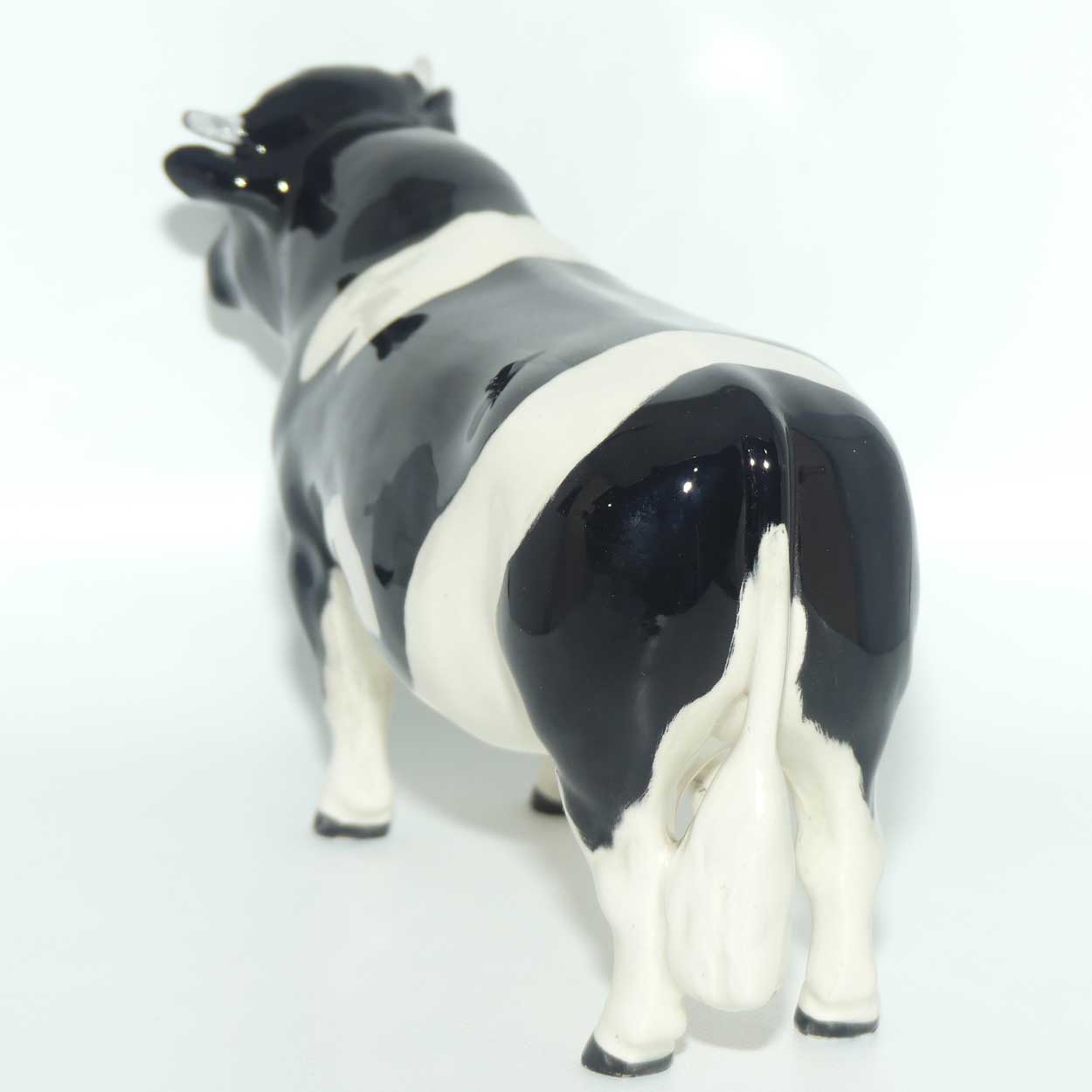 #1439A Beswick Fresian Bull 'Coddington Hilt Bar' | #4